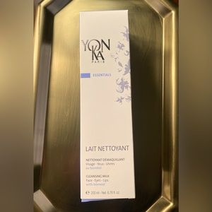 NIB YonKa Paris Lait Nettoyant Full Size Cleansing Milk